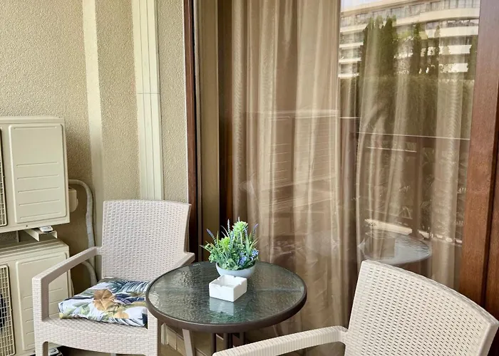 Argisht Palm -